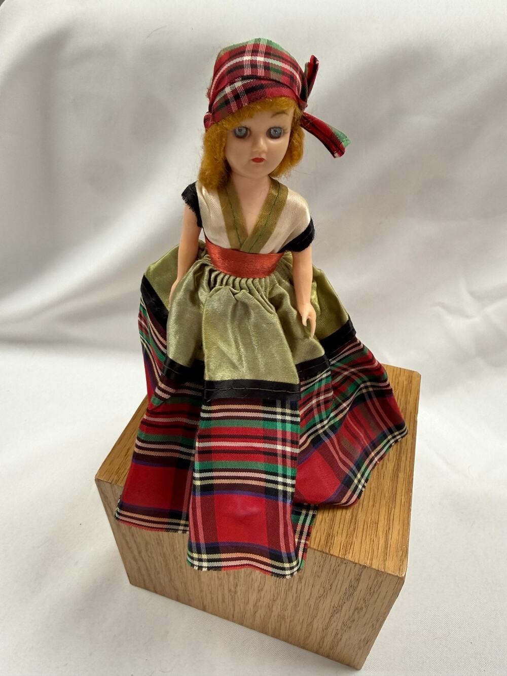 Vintage Ethnic Costume Doll Unmarked Sleep Eyes 7 Inch Free Standing Tartan